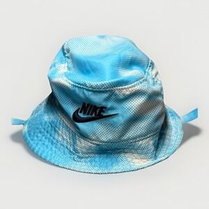 Nike Kids Baltic Blue Tie-Dye Halftone Sun Bucket Hat with Chin Strap